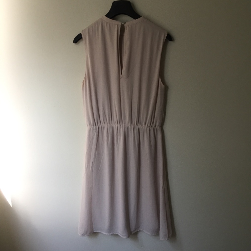 H&M Ruffle Front Dress Size 4 - Picture 2 of 4